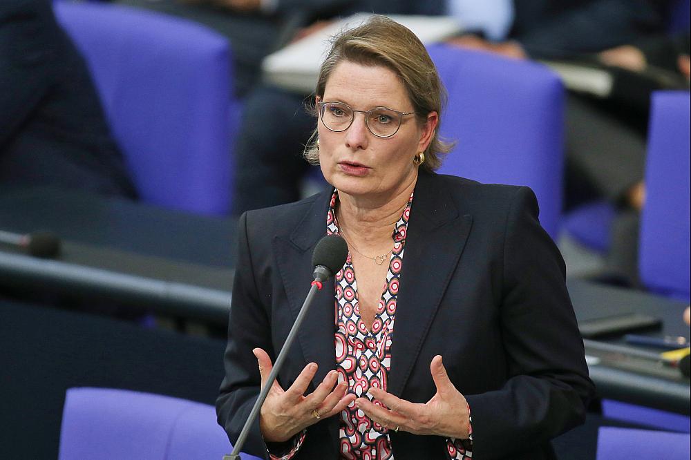 Hubig fordert schärfere Strafen bei sexuellen Übergriffen mit K.o.-Tropfen