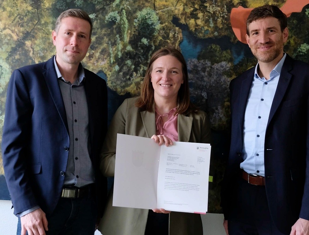 Jugendministerin Katharina Binz stärkt gemeinsam mit der FSK den Jugendmedienschutz und erkennt erstes KI-gestütztes Bewertungssystem für Streaminginhalte an presseportal.de