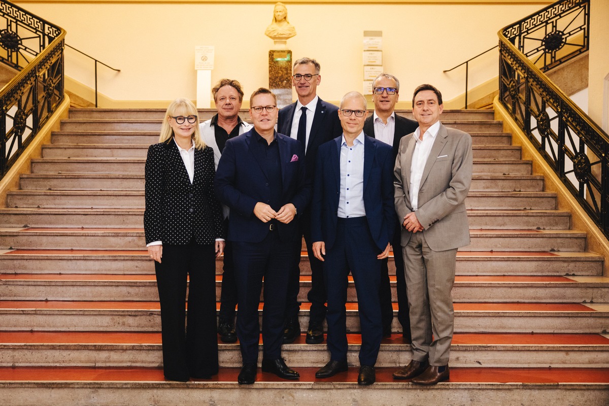 Strukturreformen mit spürbaren Ergebnissen / 26. Eppendorfer Dialog fordert ehrliche Debatte über die Grenzen des Gesundheitswesens