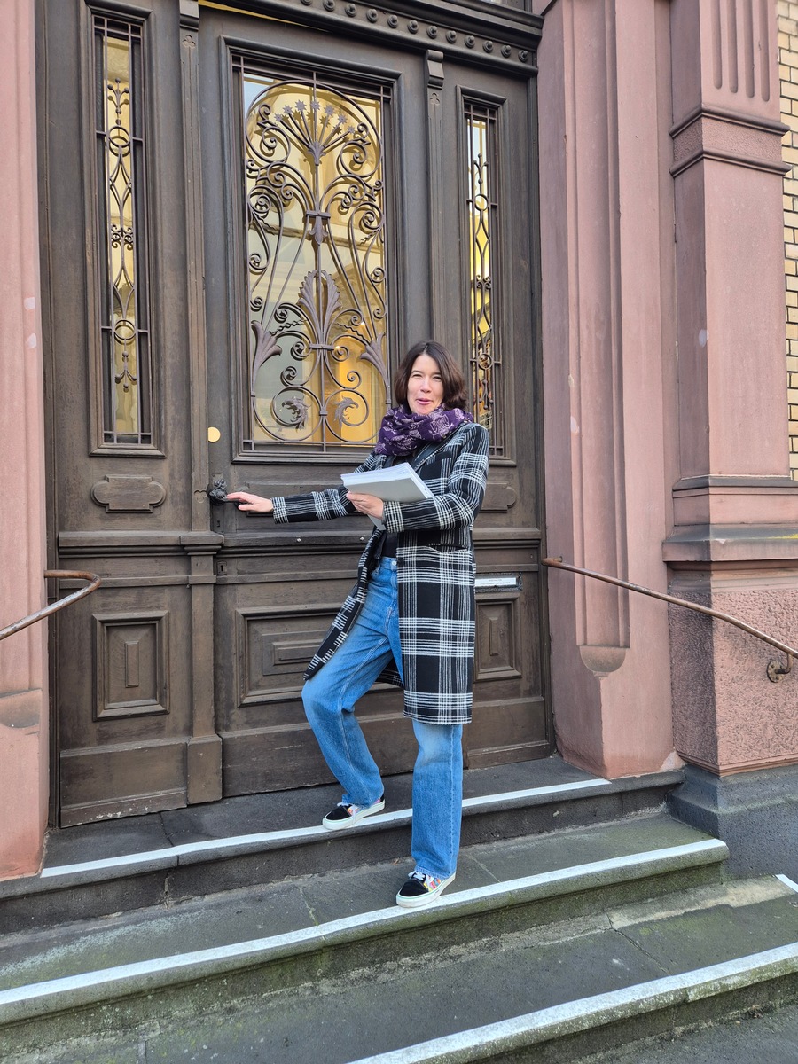 Volt Koblenz nimmt erste Hürde auf dem Weg zur Landtagswahl / Bühring und Kunz haben erforderliche Unterstützungsunterschriften erhalten / Persönliche Übergabe an die Wahlbüros in Koblenz und Lahnstein presseportal.de