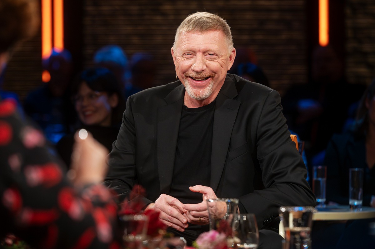 3nach9: Boris Becker übt mit kleiner Tochter jetzt schon Tennis
