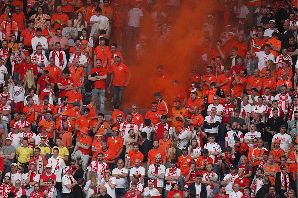 Fans aus Polen und den Niederlanden (Archiv)