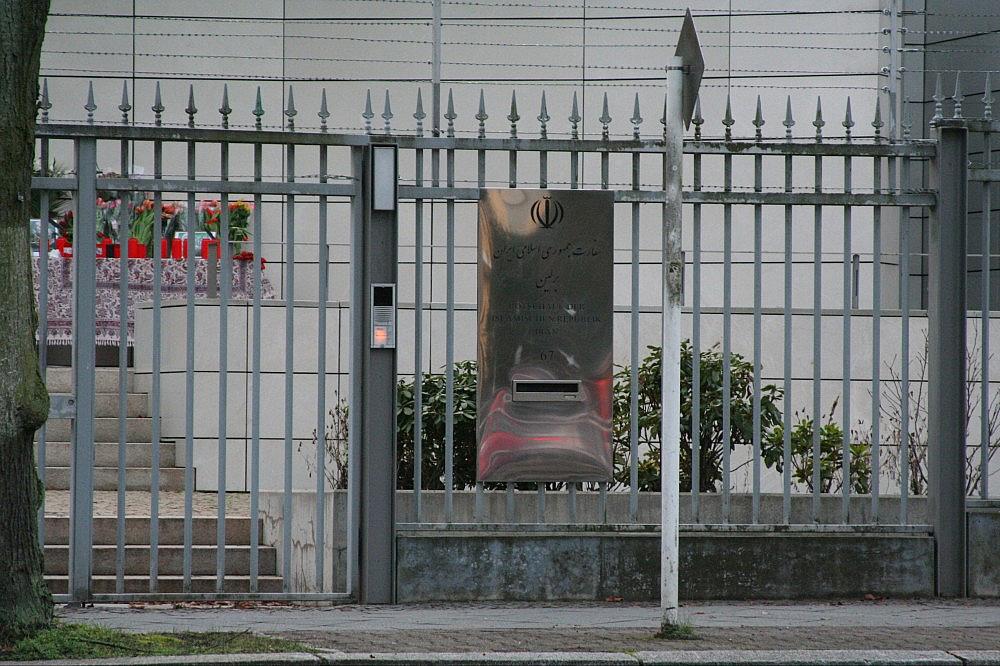 Streit über Abschiebungen in den Iran: Linke und Grüne fordern Stopp – Union dagegen