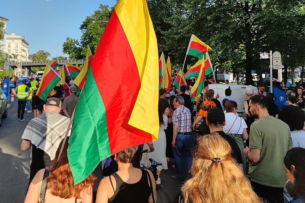 Kurden-Demo (Archiv) via dts Nachrichtenagentur