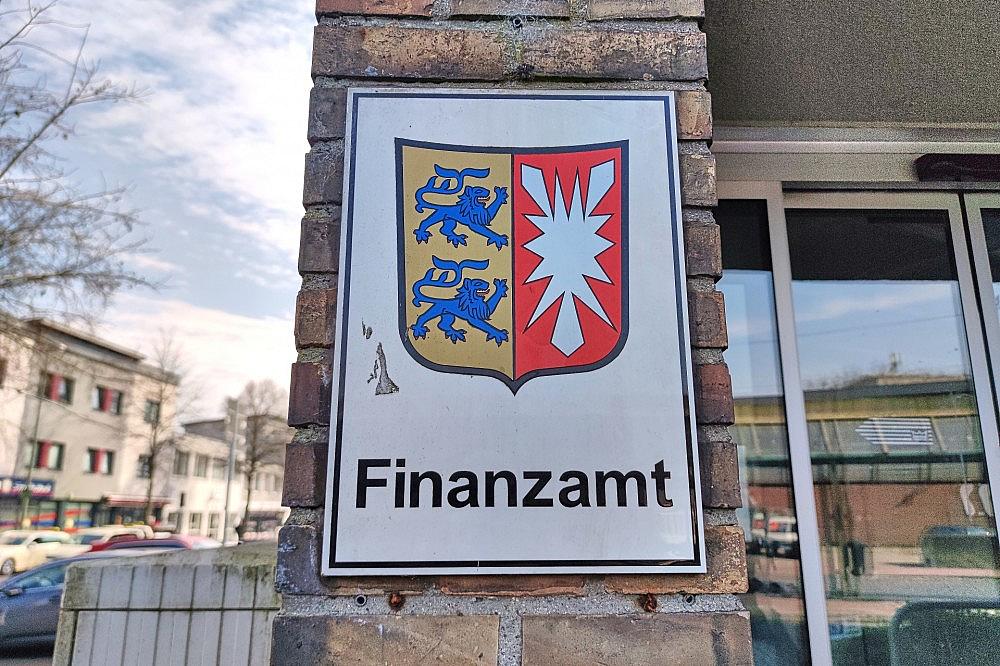 Finanzamt (Archiv) via dts Nachrichtenagentur