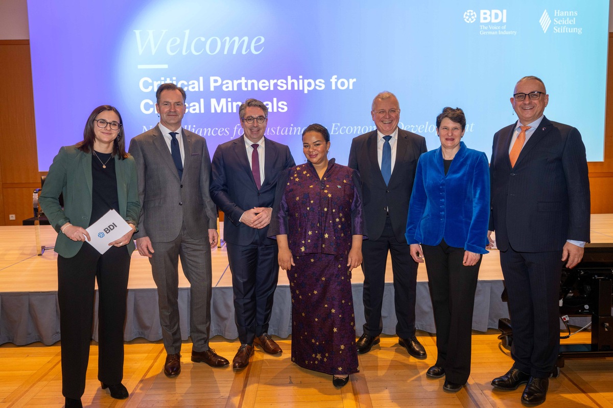 Kritische Partnerschaften für kritische Rohstoffe: Wie neue Allianzen wirtschaftliche Entwicklung sichern/ Markus Ferber: 