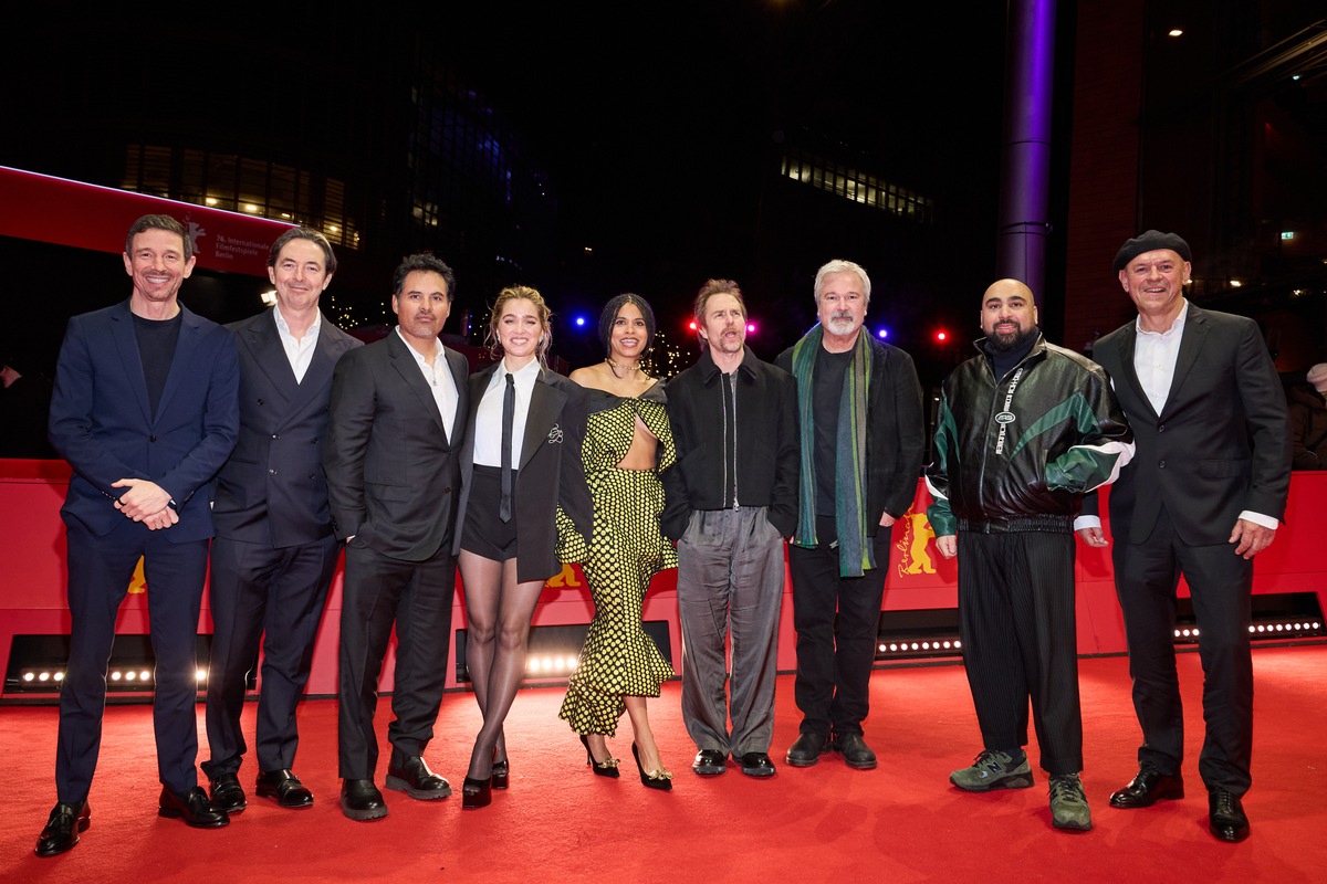 GOOD LUCK, HAVE FUN, DON'T DIE von Gore Verbinski begeistert das Publikum! / Glanzvolle Premiere auf den 76. Internationalen Filmfestspielen Berlin