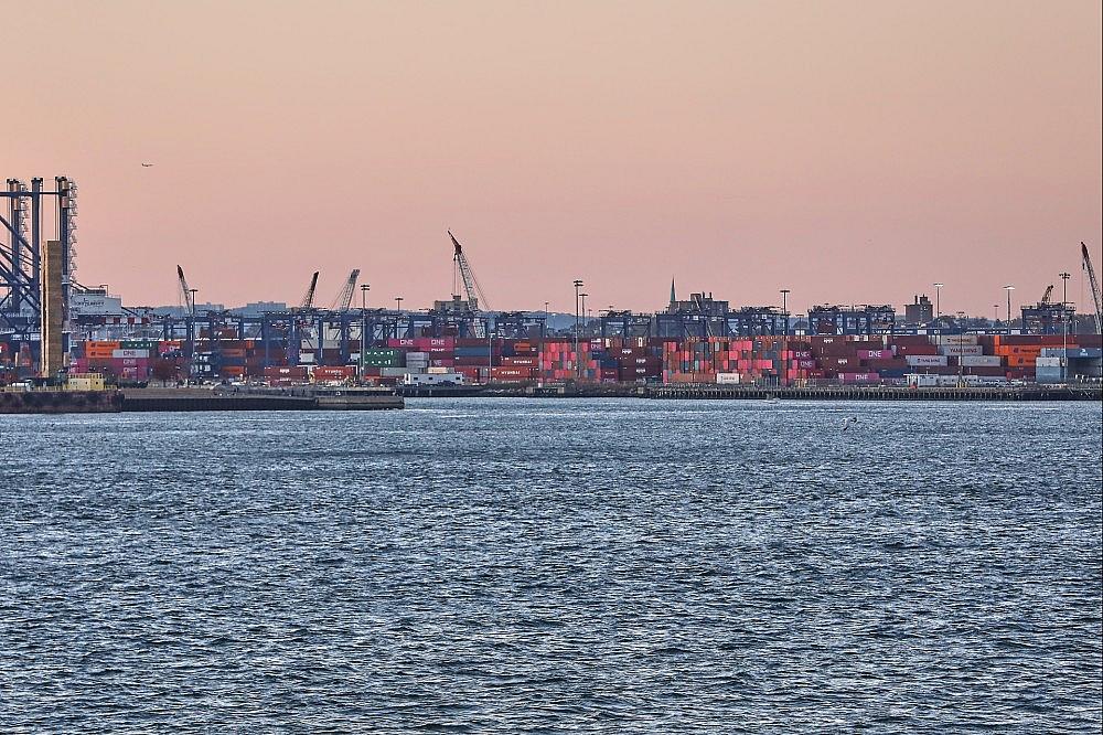 Industrieanlagen (Archiv)