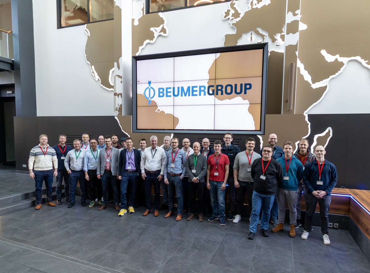 BEUMER Group und Fraunhofer-Institut für Materialfluss und Logistik IML starten gemeinsames 