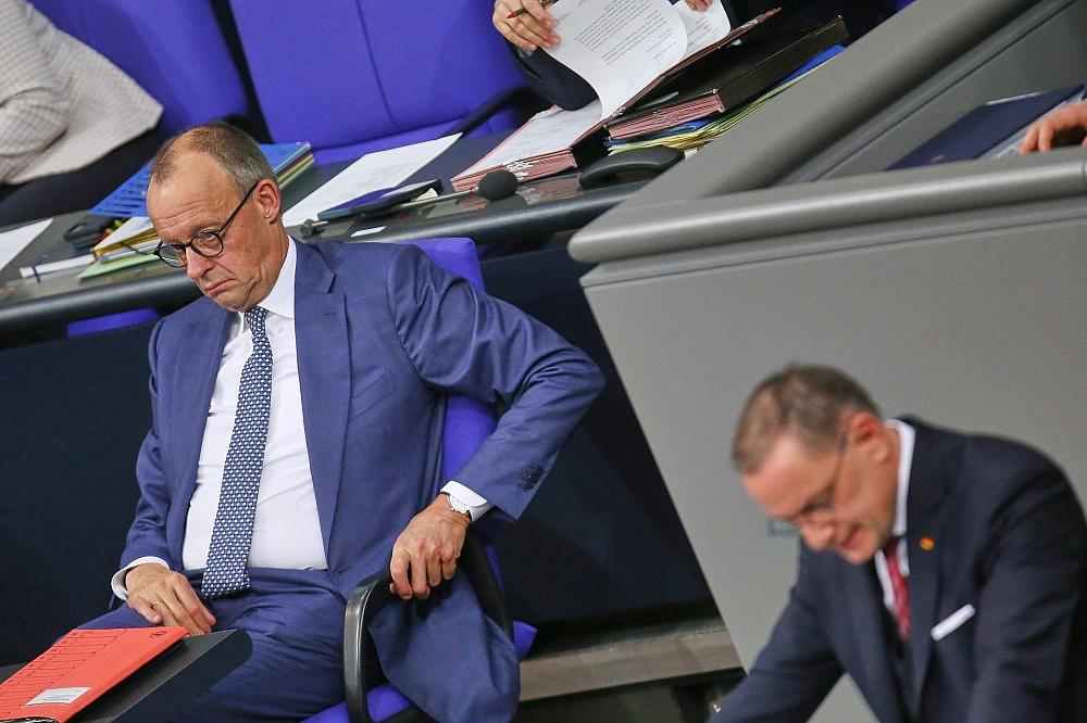 Friedrich Merz und Tino Chrupalla (Archiv)