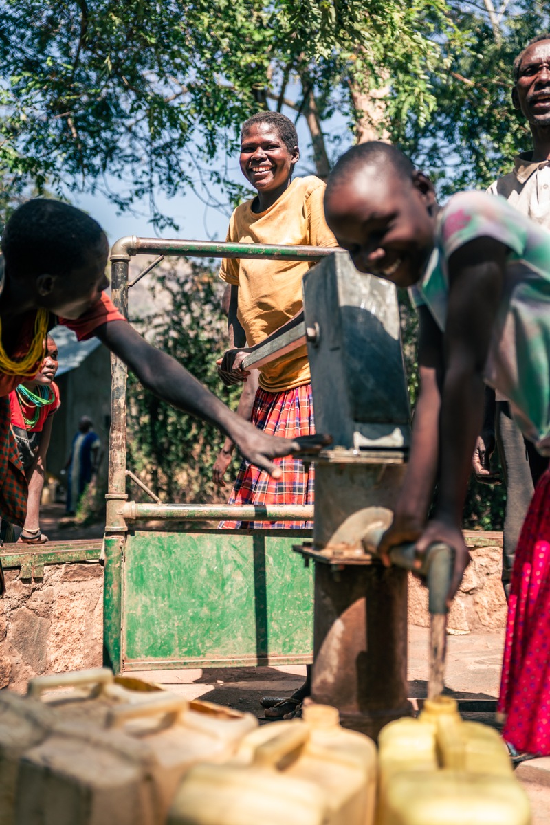 24 Stunden für Wasser: Viva con Agua bringt zum Weltwassertag über 50 Künstler:innen und Creator:innen live zusammen presseportal.de