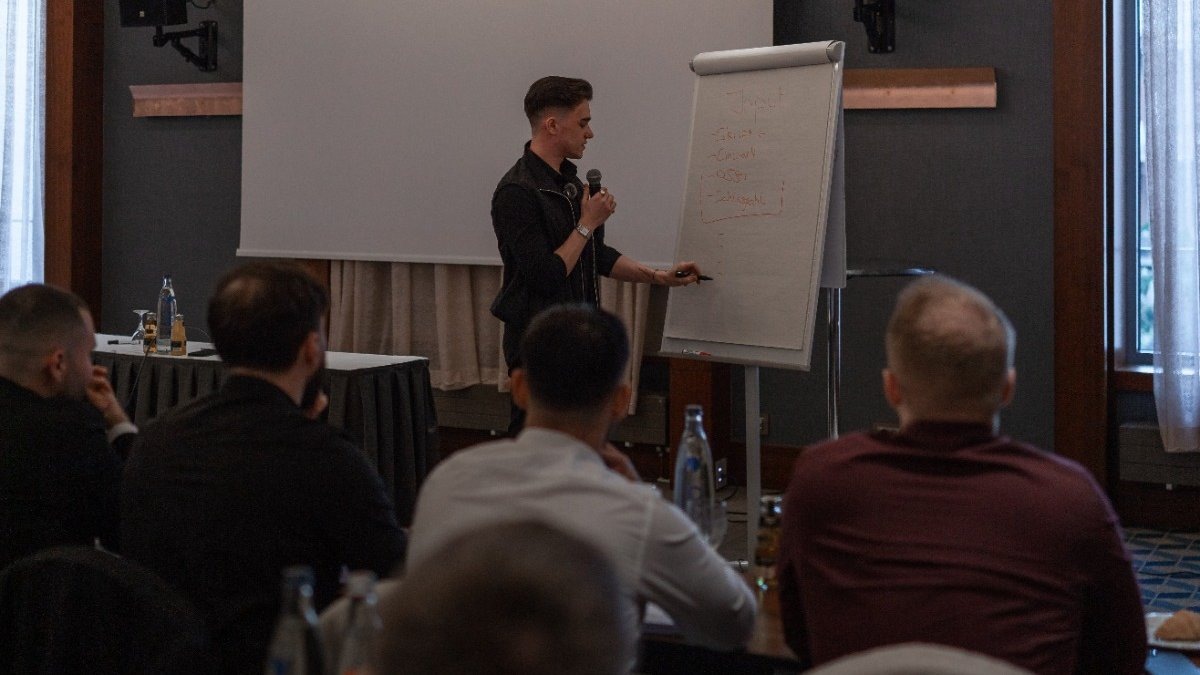 Social Media als Wachstumssystem: Wie Danil in Berlin mit klarer Strategie überzeugte presseportal.de