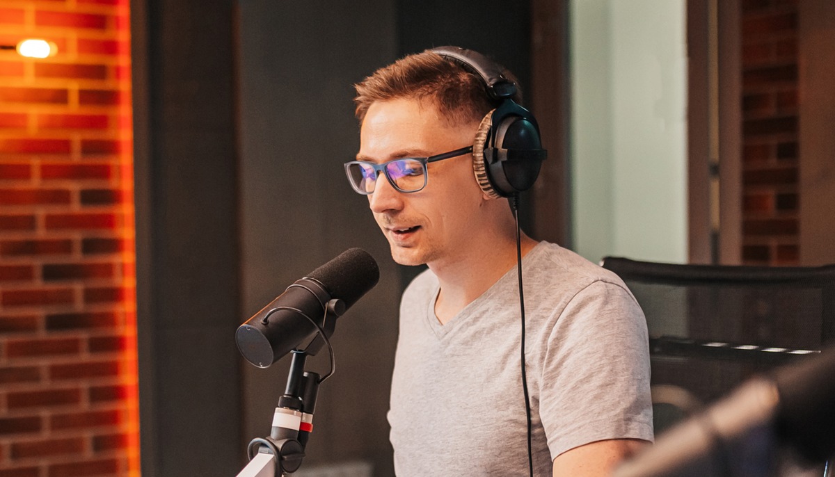 Die Schweizer Cloud Infomaniak lanciert automatisiertes Radio mit ihrer Streaming-Radio-Lösung