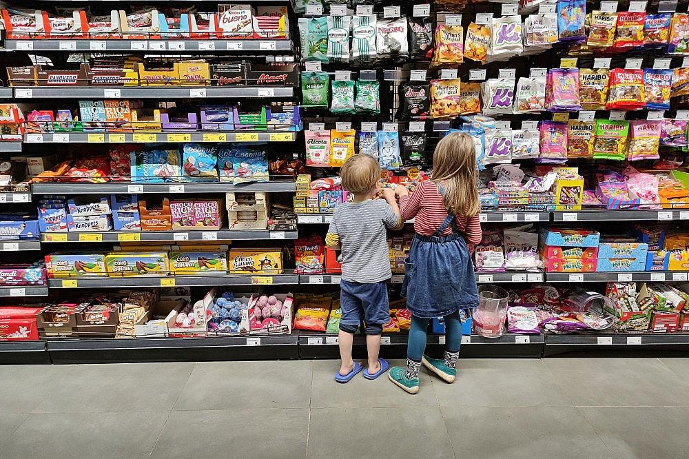 Kinder in einem Supermarkt (Archiv) via dts Nachrichtenagentur