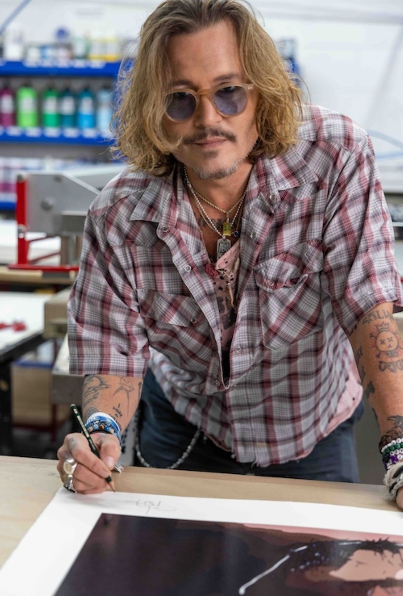 INTRODUCING JOHNNY DEPP / Originale Kunstwerke von Johnny Depp werden in Fulda präsentiert