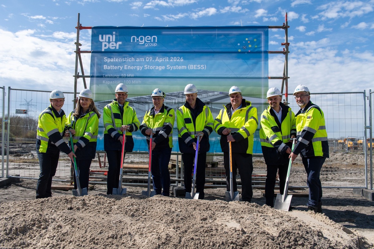 Spatenstich für systemdienlichen 50-Megawatt-Batteriespeicher in Wilhelmshaven presseportal.de