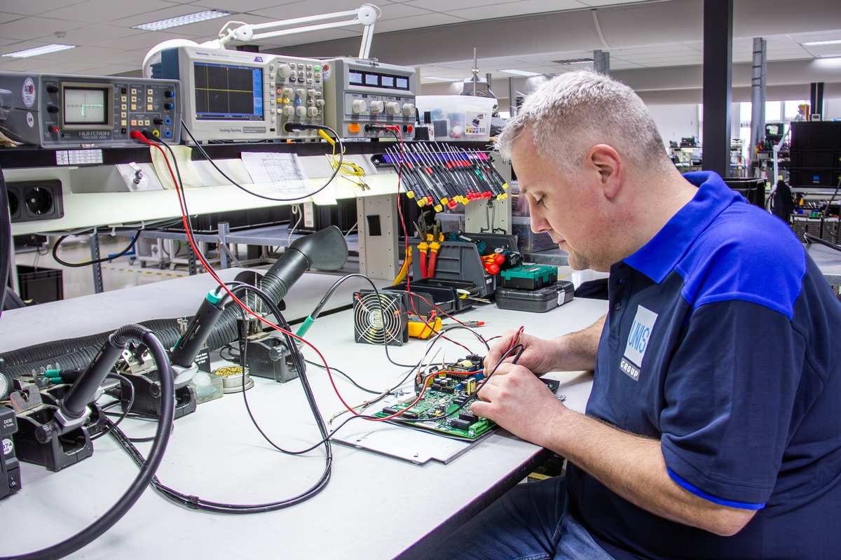 Sonepar und UNIS Group kooperieren bei Reparaturen von Industrieelektronik und Motoren presseportal.de