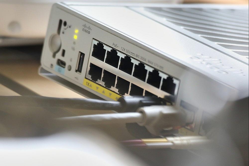 Netzwerk-Patchpanel (Archiv)