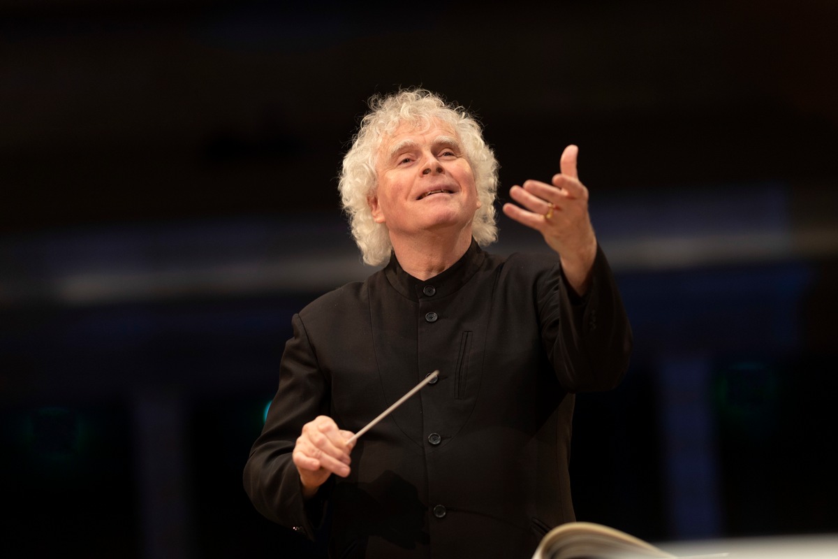 BR freut sich über Bayerischen Maximiliansorden für Sir Simon Rattle