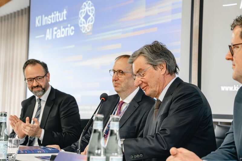KI Institut - AI Fabric startet Modell für souveräne KI in Unternehmen und Verwaltung / In Plauen entsteht ein gemeinwohlorientierter Arbeitsraum, der KI aus der Forschung in die Anwendung bringt