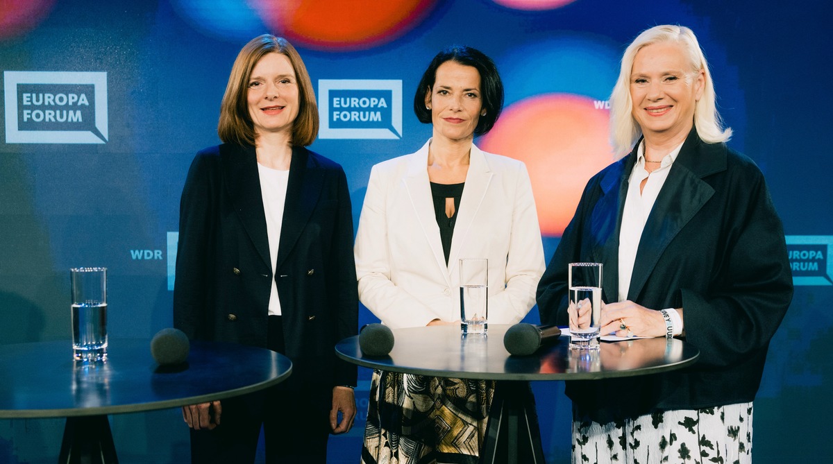 Dr. Katrin Vernau beim WDR Europaforum: „Idee von Frieden in die Zukunft tragen“ WDR/Thomas Kierok / Weiterer Text über ots und www.presseportal.de/nr/7899 / Die Verwendung dieses Bildes für redaktionelle Zwecke ist unter Beachtung aller mitgeteilten Nutzungsbedingungen zulässig und dann auch honorarfrei. Veröffentlichung ausschließli