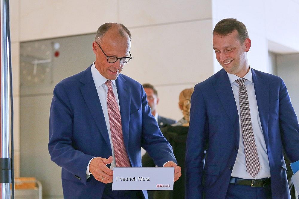 Friedrich Merz und Jacob Schrot (Archiv)