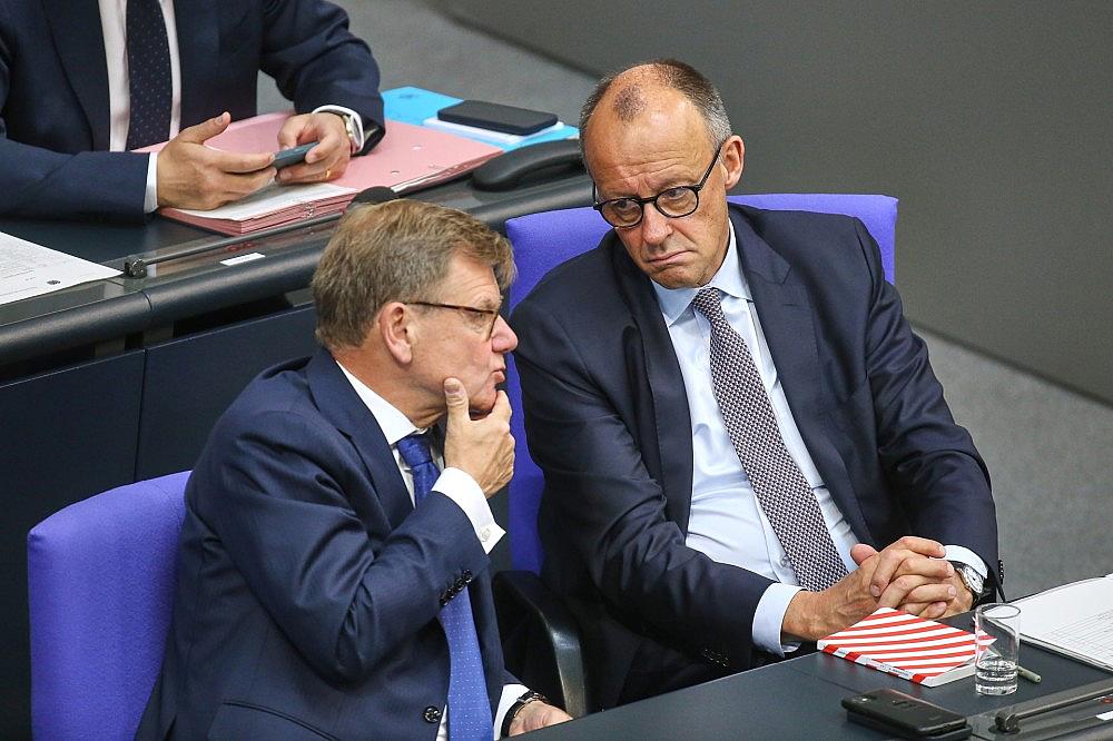 Johann Wadephul und Friedrich Merz am 21.05.2026 via dts Nachrichtenagentur