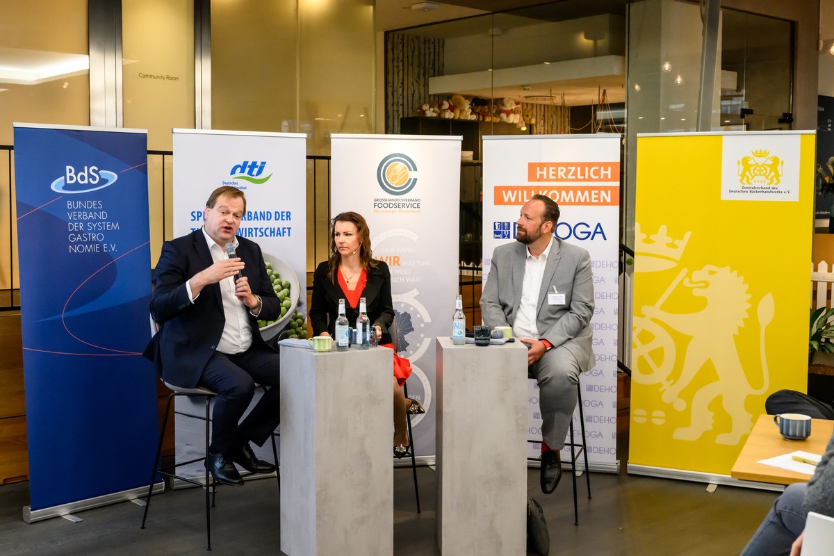 Parlamentarisches Frühstück zur Tierhaltungskennzeichnung / Verbändeallianz im Gespräch mit Albert Stegemann MdB (CDU) und Jens Behrens MdB (SPD)