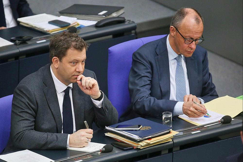 Lars Klingbeil und Friedrich Merz (Archiv)