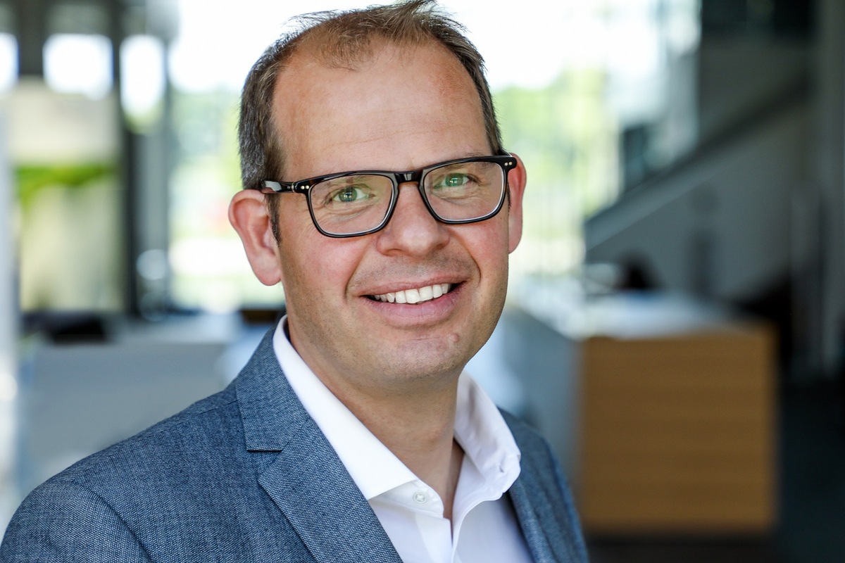 Infineon tritt dem NVIDIA MGX™ Ökosystem bei und treibt die Weiterentwicklung der Stromversorgungsarchitektur für KI-Server-Racks der nächsten Generation voran