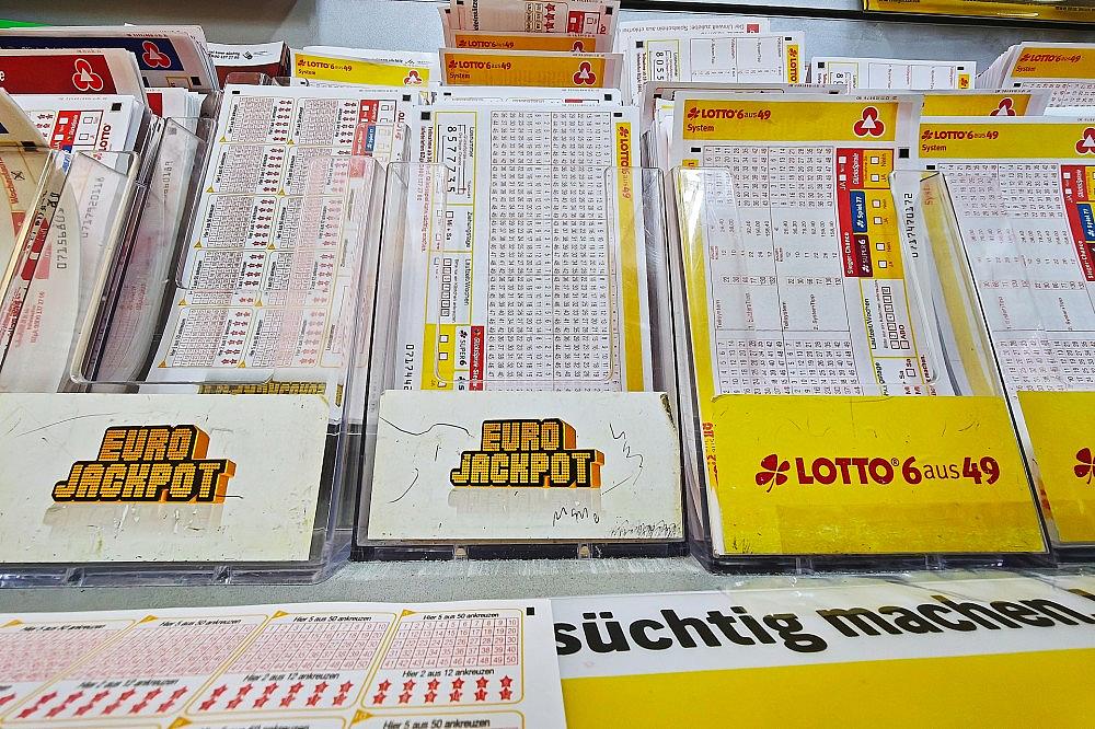 Spielscheine für Eurojackpot und Lotto 6 aus 49