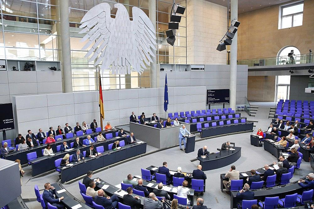 Bundestagssitzung (Archiv)