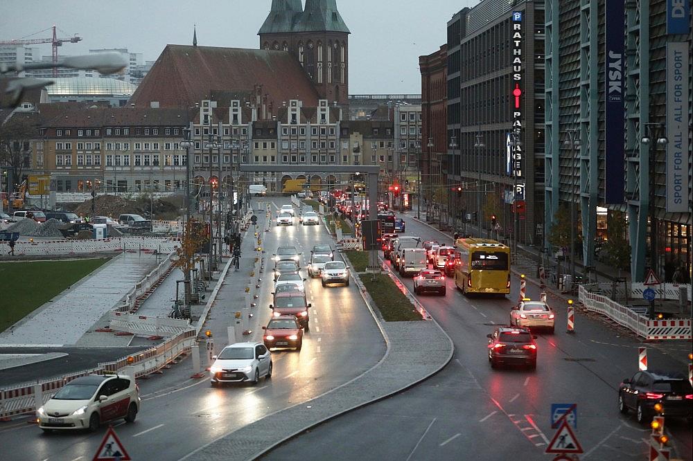 Straßenverkehr (Archiv) via dts Nachrichtenagentur
