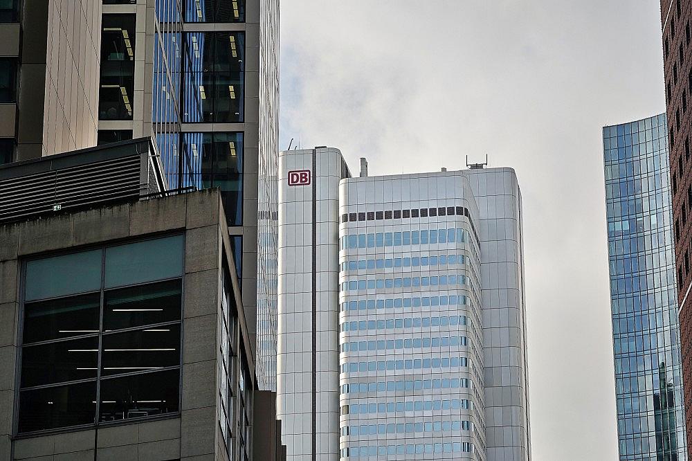 Büroturm der Deutschen Bahn (Archiv)