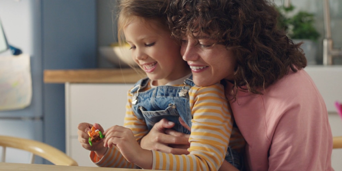 Weltspieltag: Die Marke kinder ruft mit #PlayBreak zu täglichen Spielmomenten auf