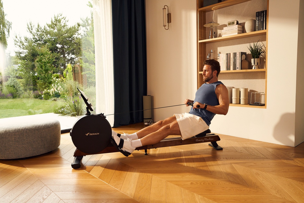 Rudern im Home-Gym: Warum der Sommer die beste Zeit für Indoor-Training ist und welches Gerät passt