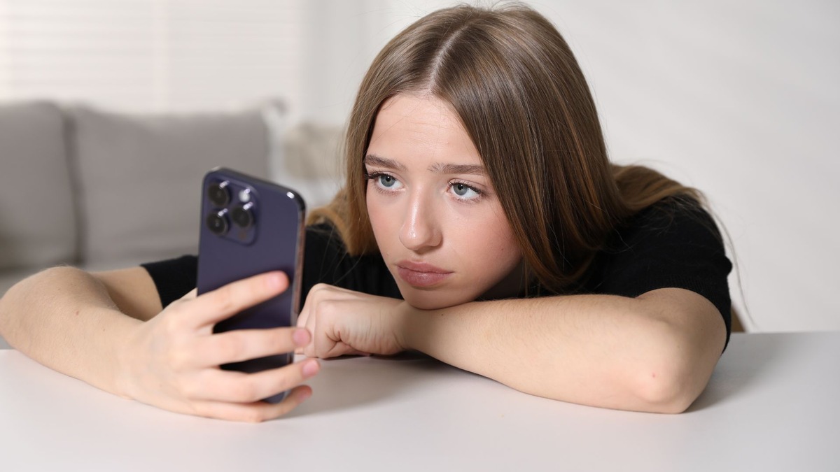 Zwischen Stärke und Zweifel / Sozialstudie der Bepanthen®-Kinderförderung zeigt Paradox der Generation Alpha