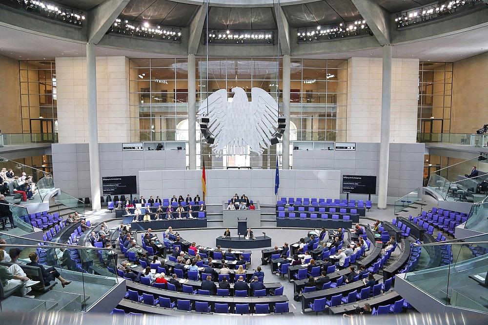 Bundestagssitzung (Archiv) via dts Nachrichtenagentur