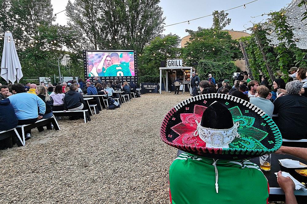 Public Viewing zur Fußball-WM (Archiv) via dts Nachrichtenagentur