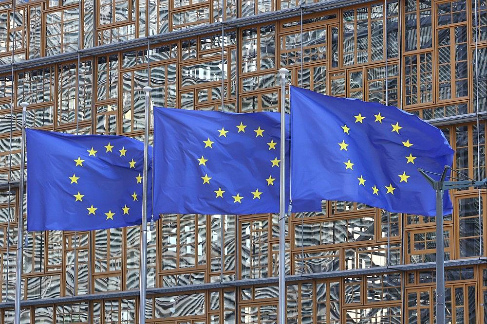 EU-Fahnen am 19.06.2026