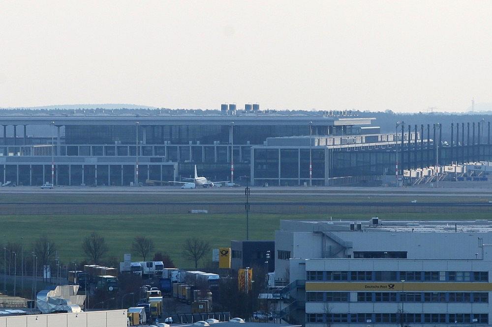 Flughafen (Archiv)