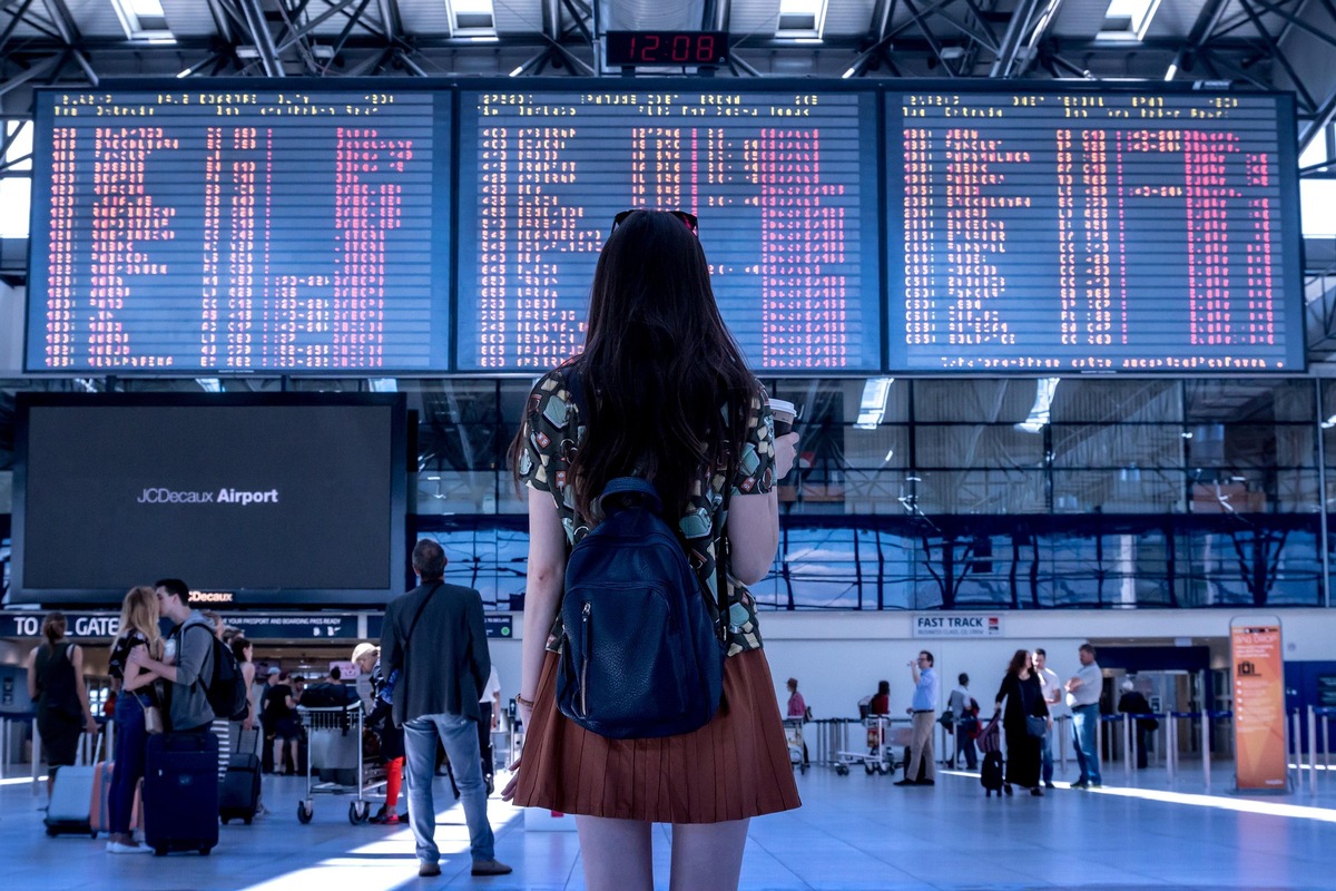 Sommerferien 2026: Urlaub wird teurer, Sicherheit wichtiger - URV rät Reisenden, den Versicherungsschutz zu prüfen