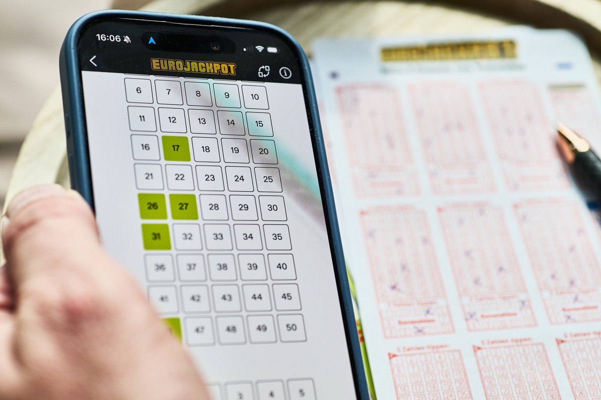 Eurojackpot: Sauerländer gewinnt rund 87,2 Millionen / Online-Tipp bringt Millionenglück