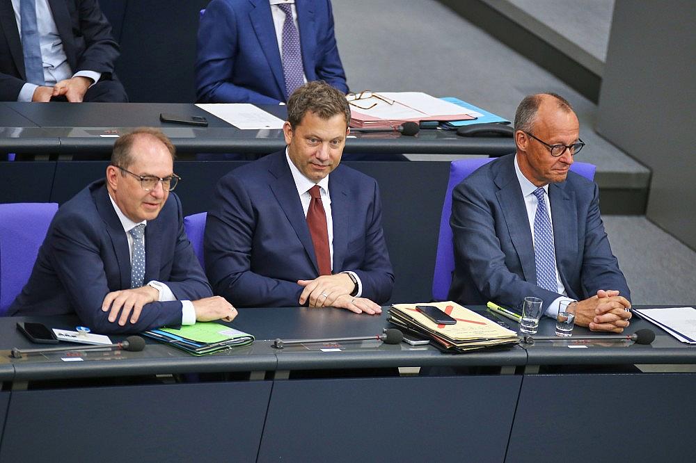 Alexander Dobrindt, Lars Klingbeil und Friedrich Merz (Archiv)