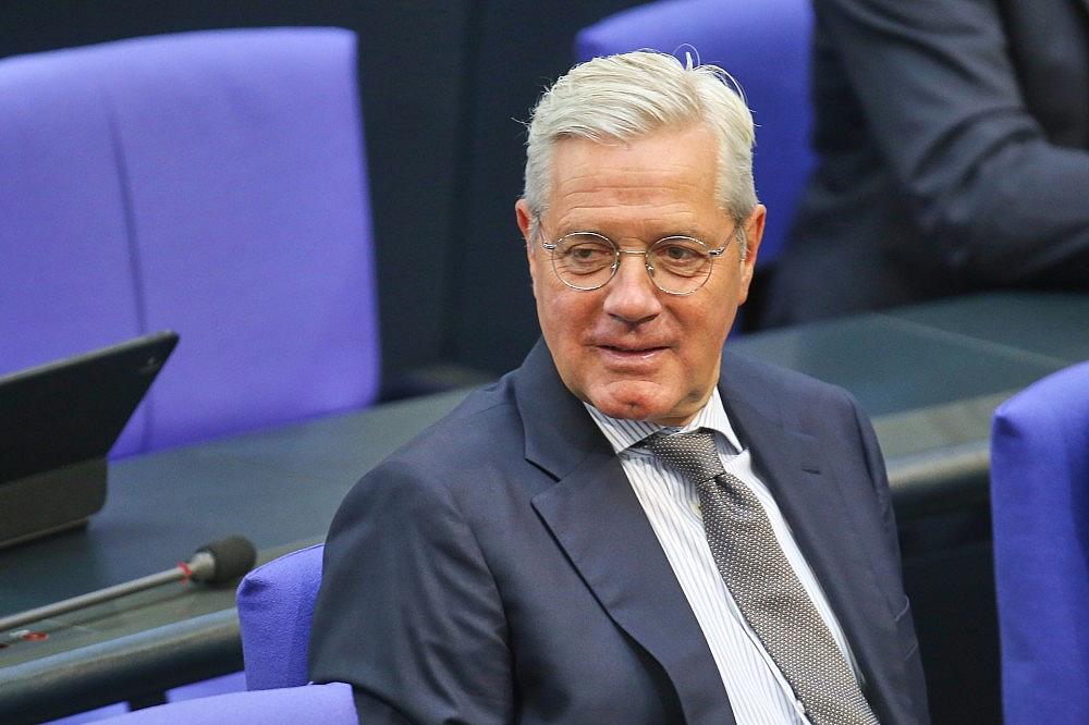 Röttgen: Deutsche Drohnenforschung darf Russland nicht unterstützen