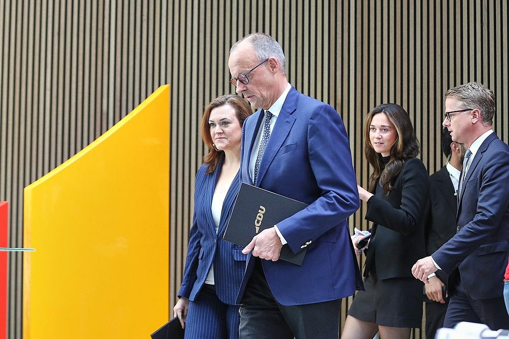 Franziska Hoppermann und Friedrich Merz am 27.07.2026