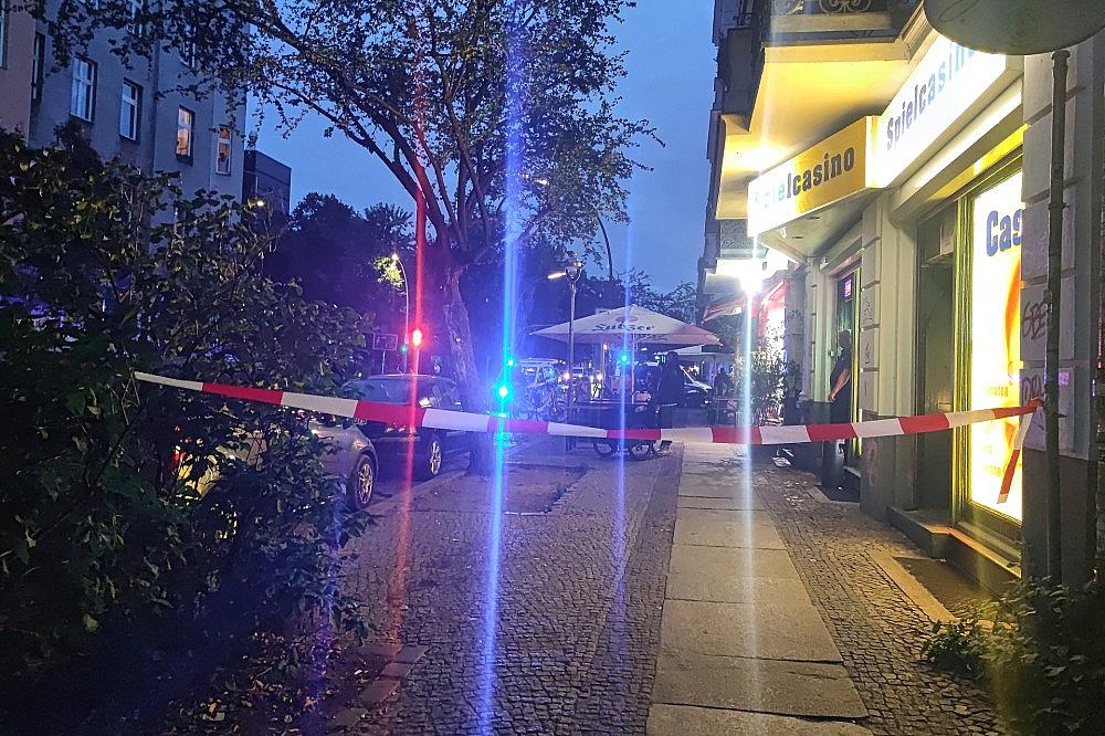Polizei in der Berliner Graefestraße am 07.08.2026