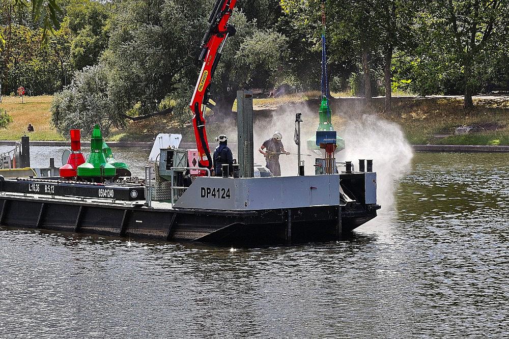 Fahrwassertonnen (Archiv)