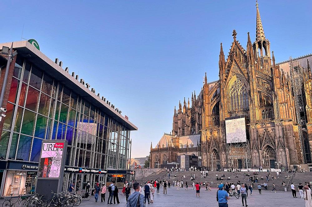 Kölner Hauptbahnhof und Dom (Archiv)