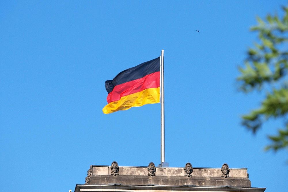 Deutschland-Fahne (Archiv) via dts Nachrichtenagentur